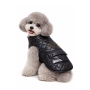 Топло черно яке за кучета с водоустойчива защита, стилен капитониран дизайн и джобче на гърба