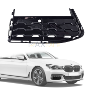 Решетка за десен халоген в предна броня на BMW 7 серия G11 G12 M пакет (2015-2020)