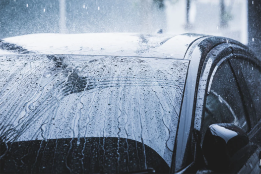 Подготовка на автомобила за дъждовния сезон – какво не трябва да забравяме?